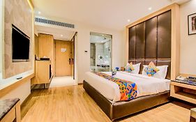 Fabhotel Prime v Hazratganj